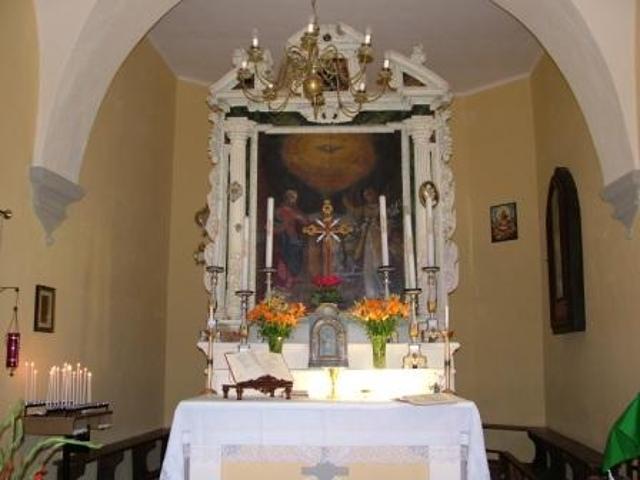 altare cappella castiglioncello 010